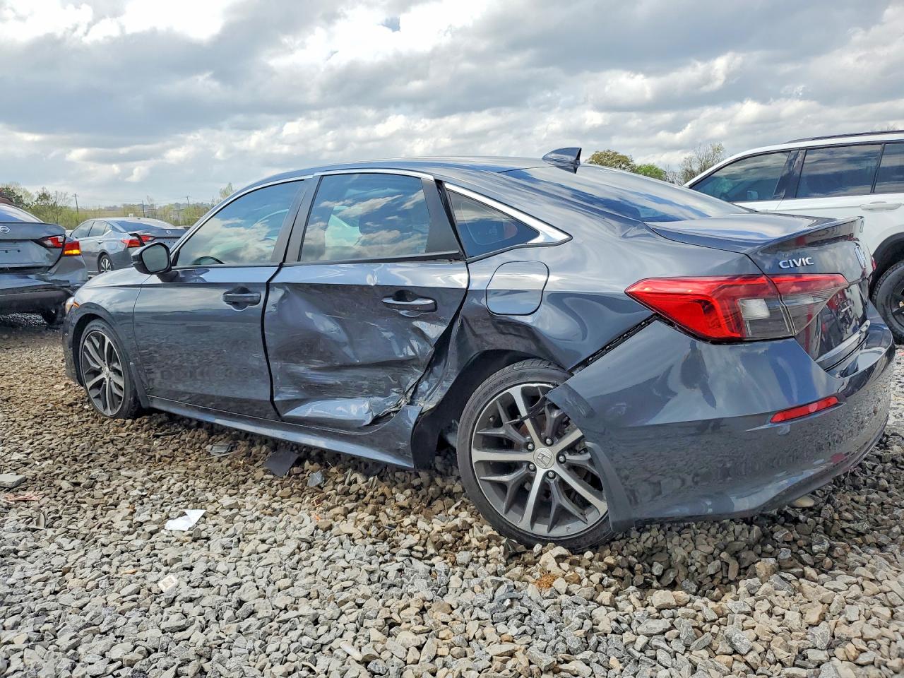 2023 HONDA CIVIC TOURING photo 3