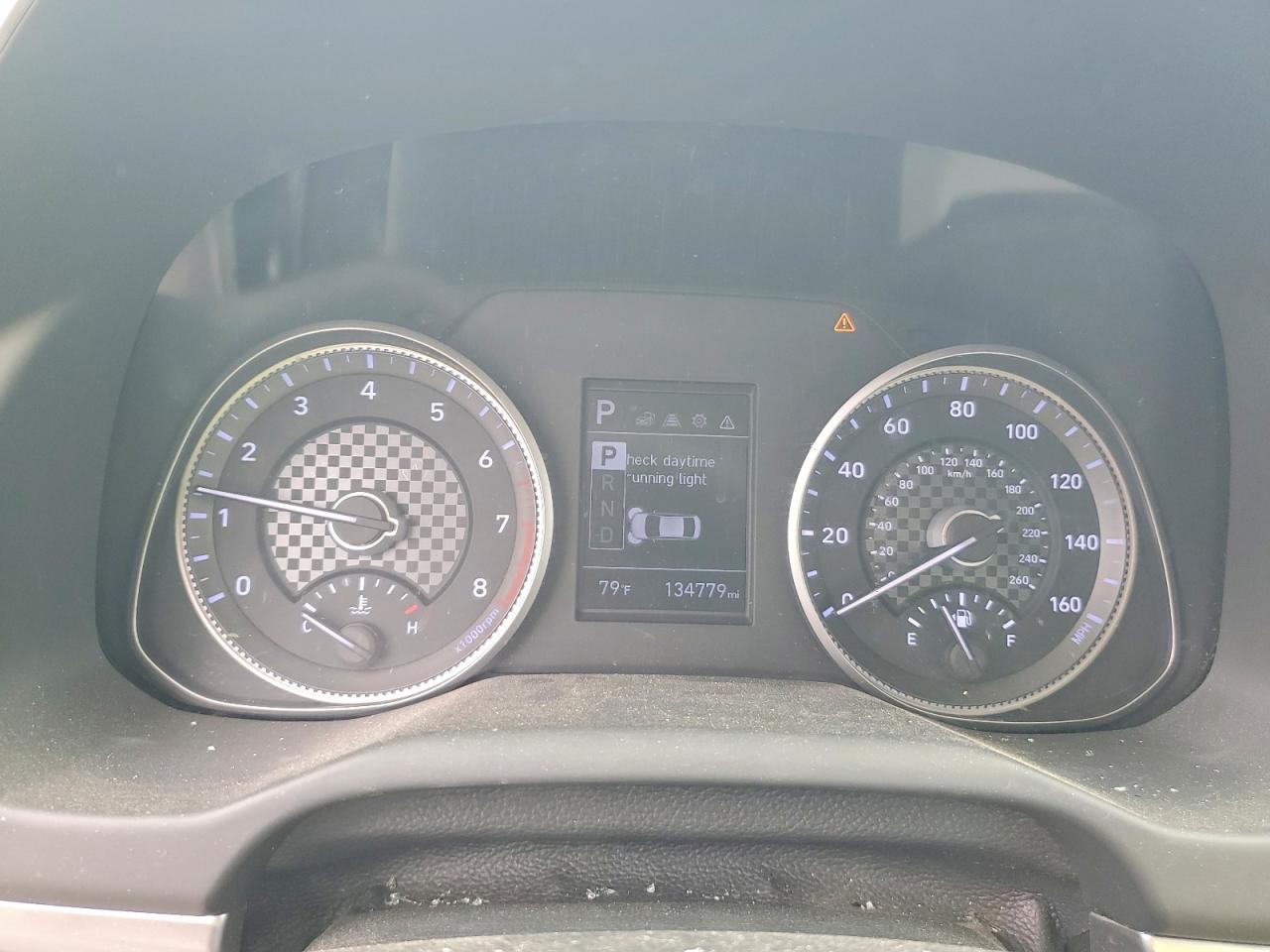 2020 HYUNDAI ELANTRA photo 25