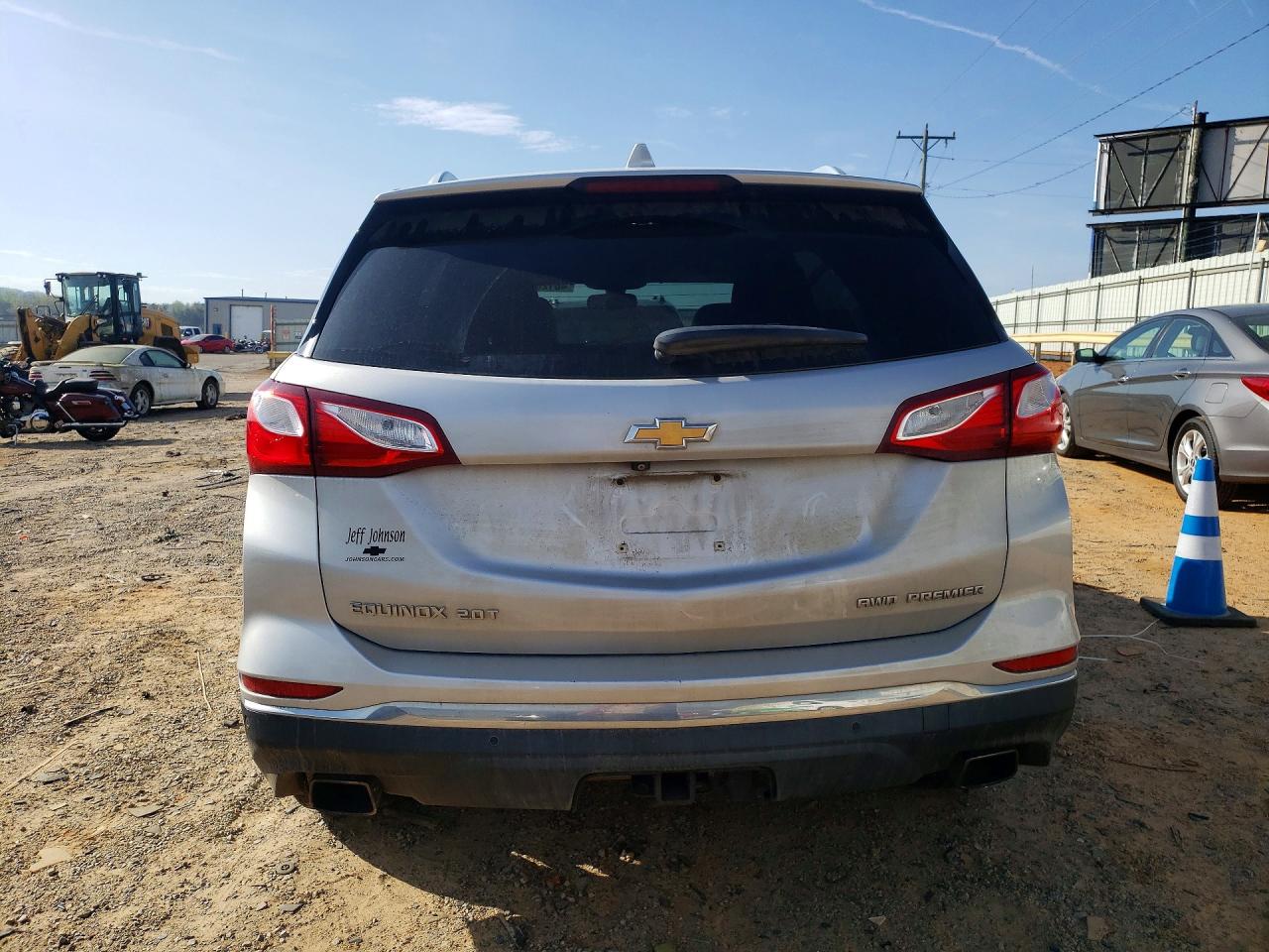 2019 CHEVROLET EQUINOX PREMIER photo 11