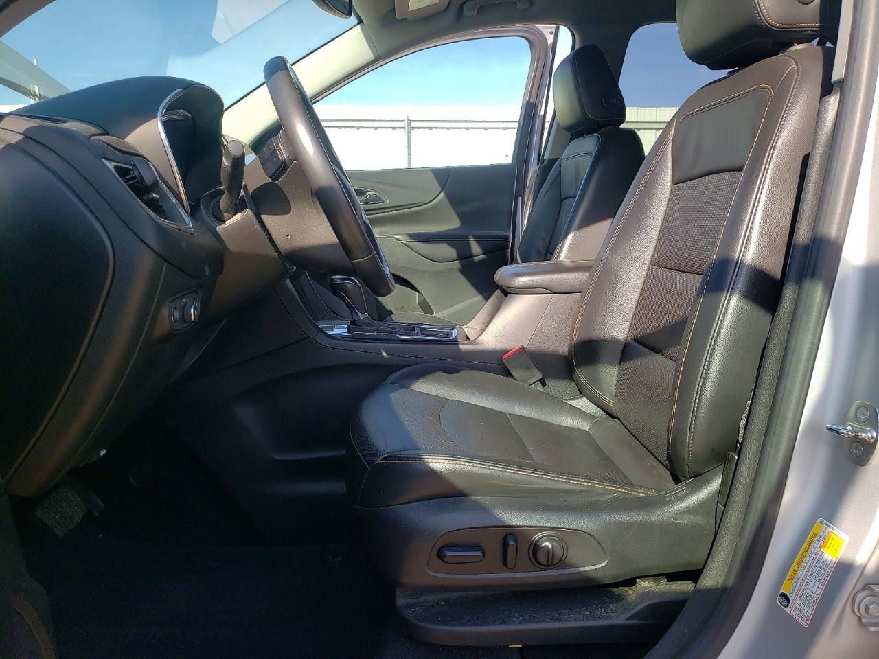 2019 CHEVROLET EQUINOX PREMIER photo 13