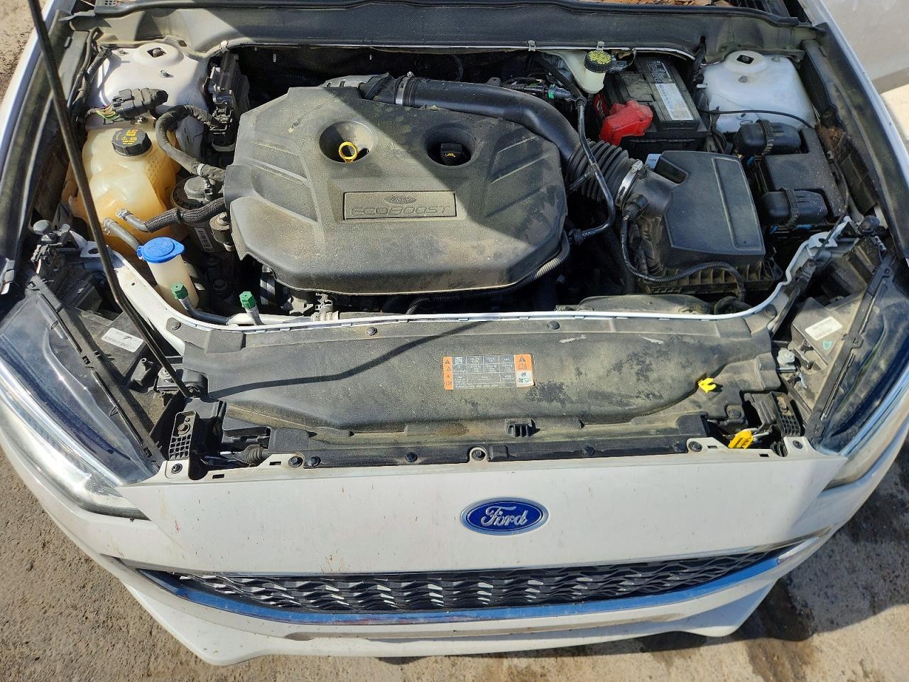 2017 FORD FUSION photo 11