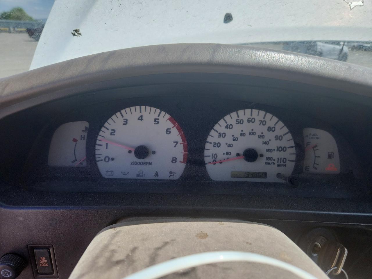 2004 TOYOTA TACOMA PRERUNNER V6 photo 9