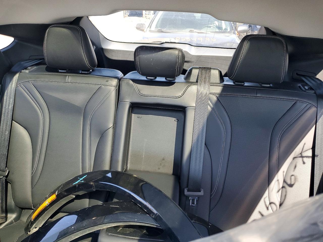 2021 FORD MUSTANG MACH-E PREMIUM photo 19