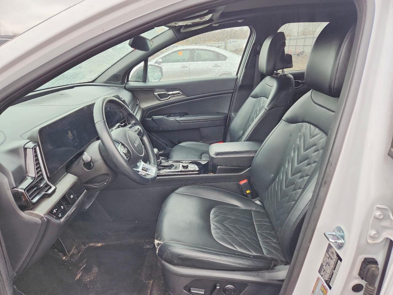2023 KIA SPORTAGE X-LINE photo 13