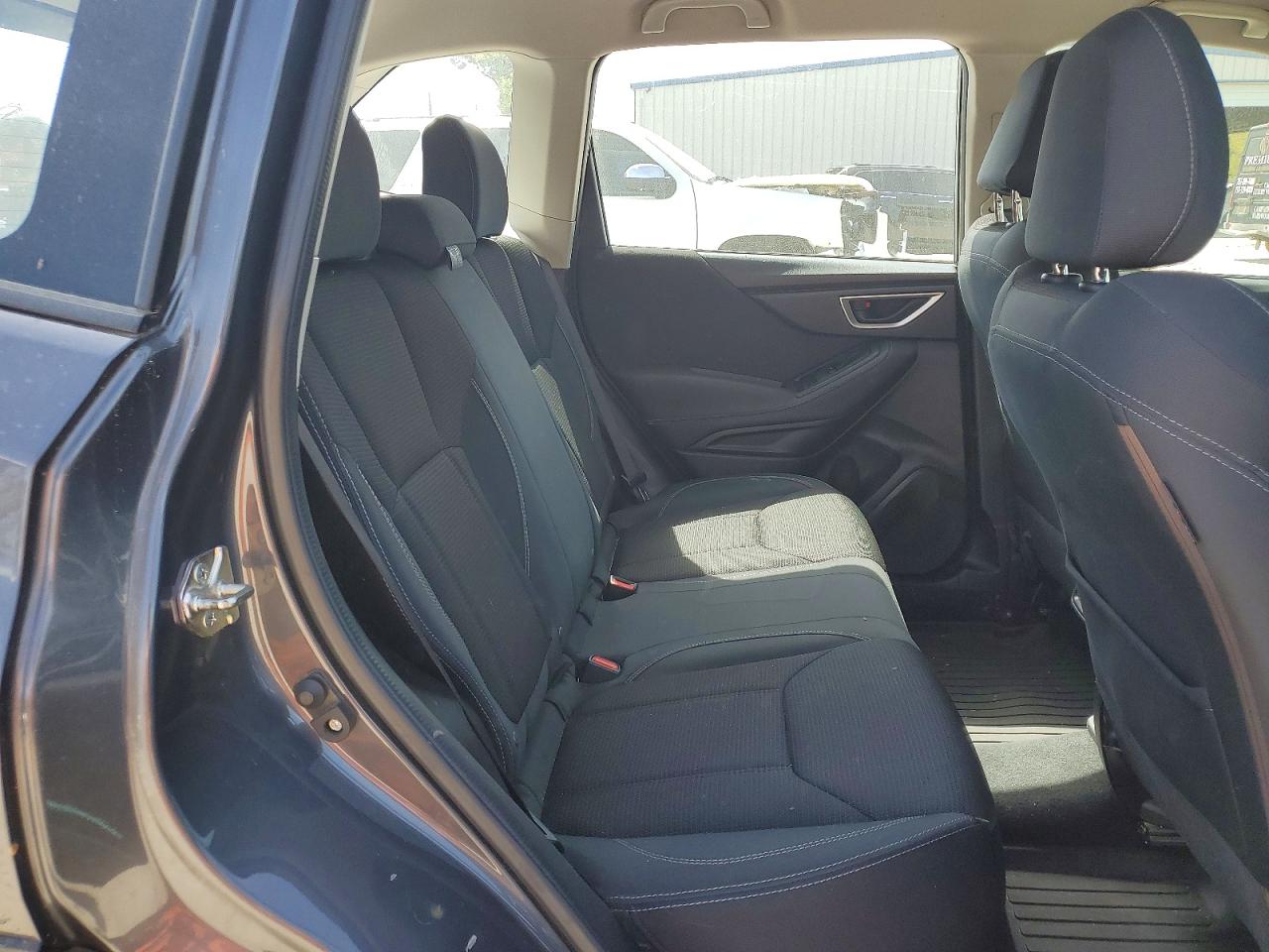 2020 SUBARU FORESTER photo 21