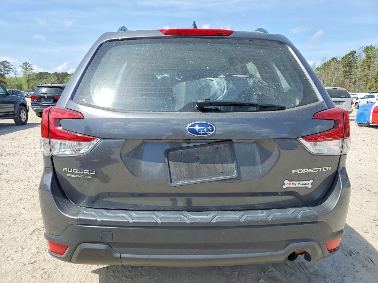 2020 SUBARU FORESTER photo 11