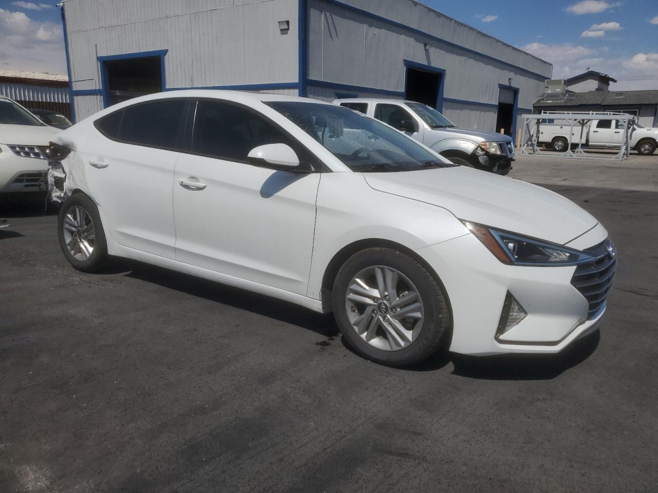 2020 HYUNDAI ELANTRA SEL photo 4