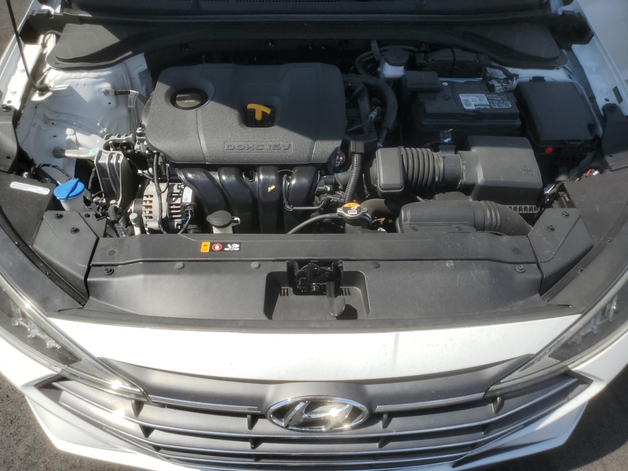 2020 HYUNDAI ELANTRA SEL photo 11