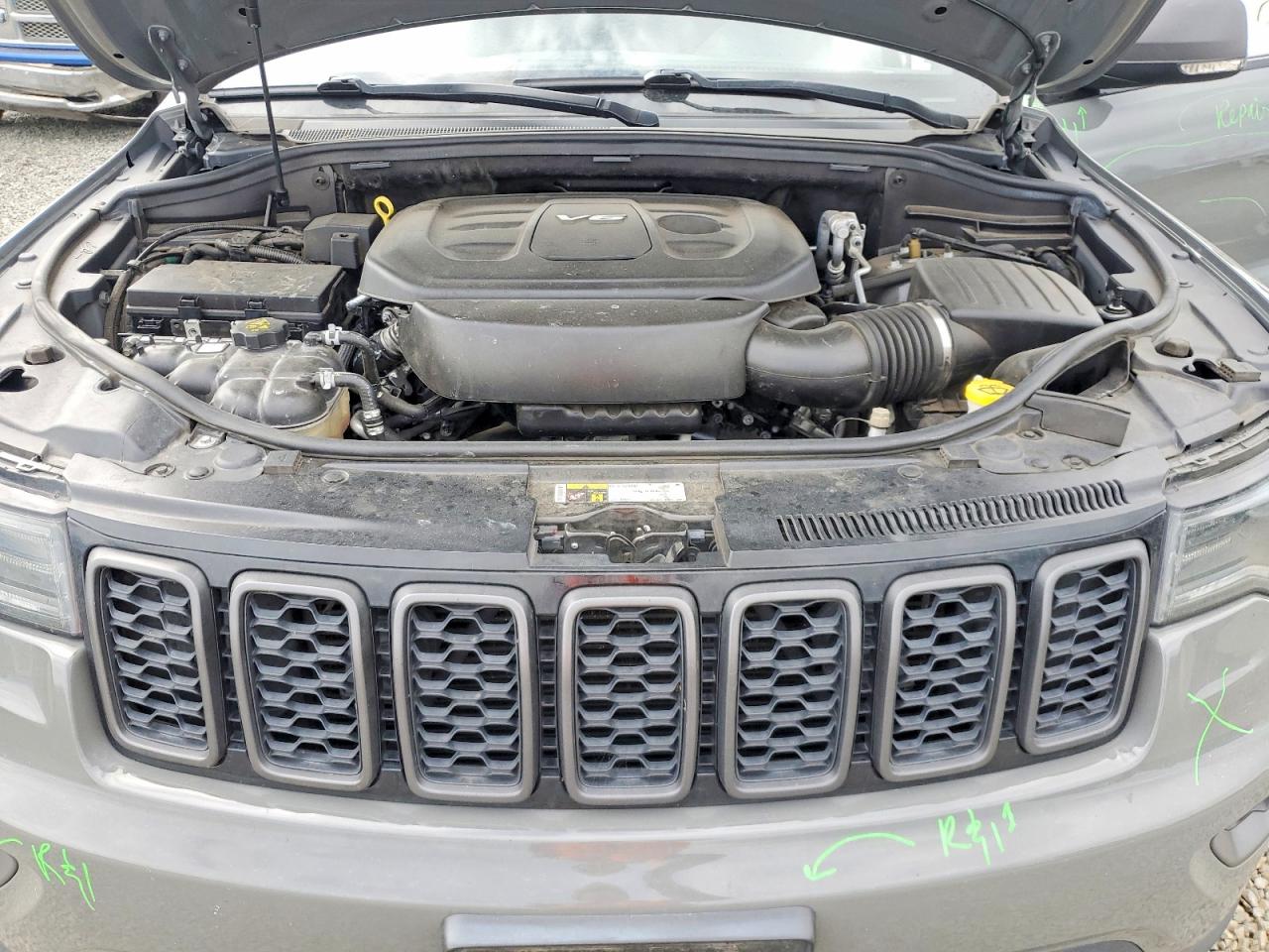 2019 JEEP GRAND CHEROKEE TRAILHAWK photo 23