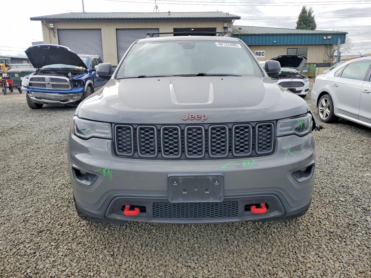 2019 JEEP GRAND CHEROKEE TRAILHAWK photo 9