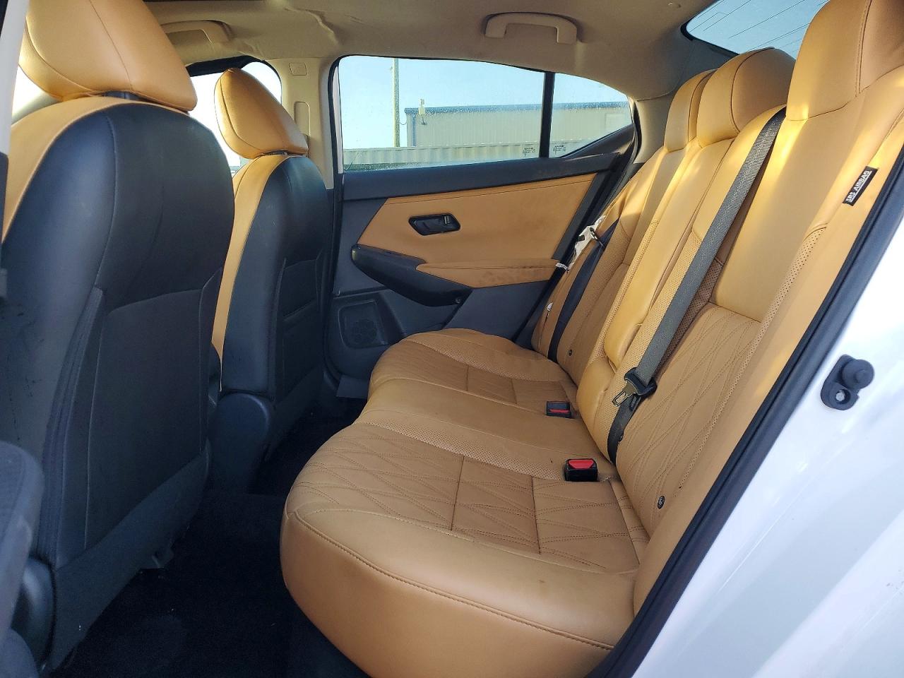 2024 NISSAN SENTRA SV photo 10