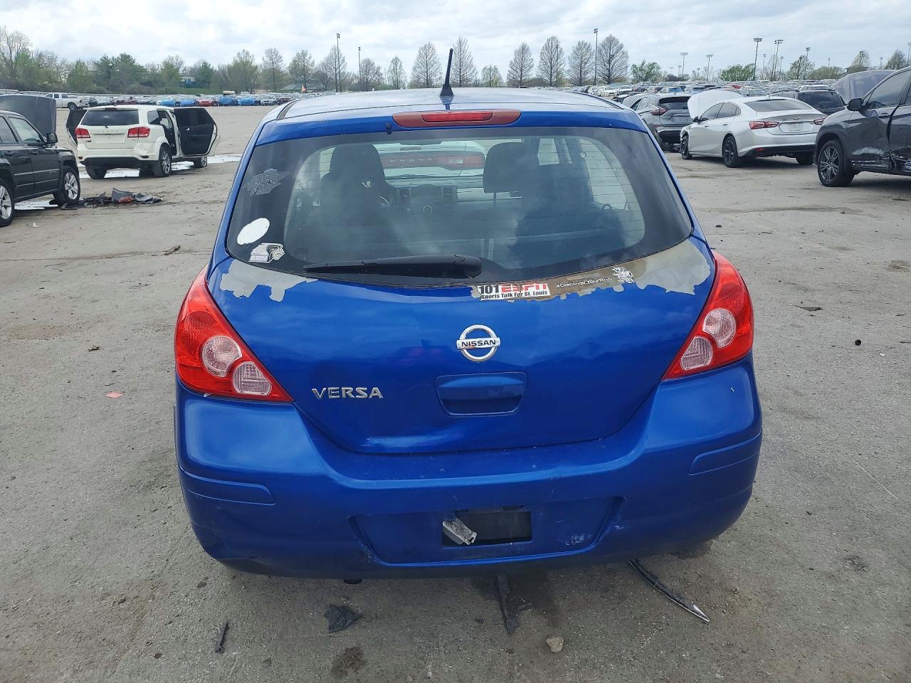 2011 NISSAN VERSA 1.8 S photo 16