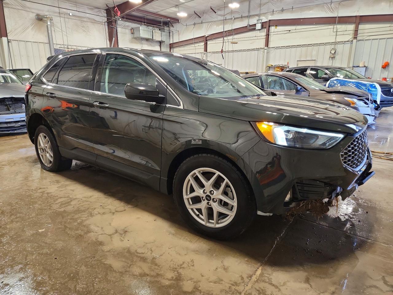 2024 FORD EDGE SEL photo 4