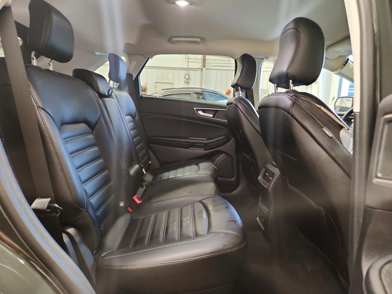 2024 FORD EDGE SEL photo 11