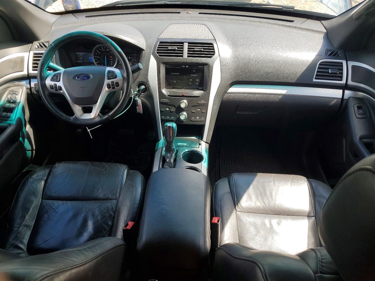 2014 FORD EXPLORER XLT photo 8