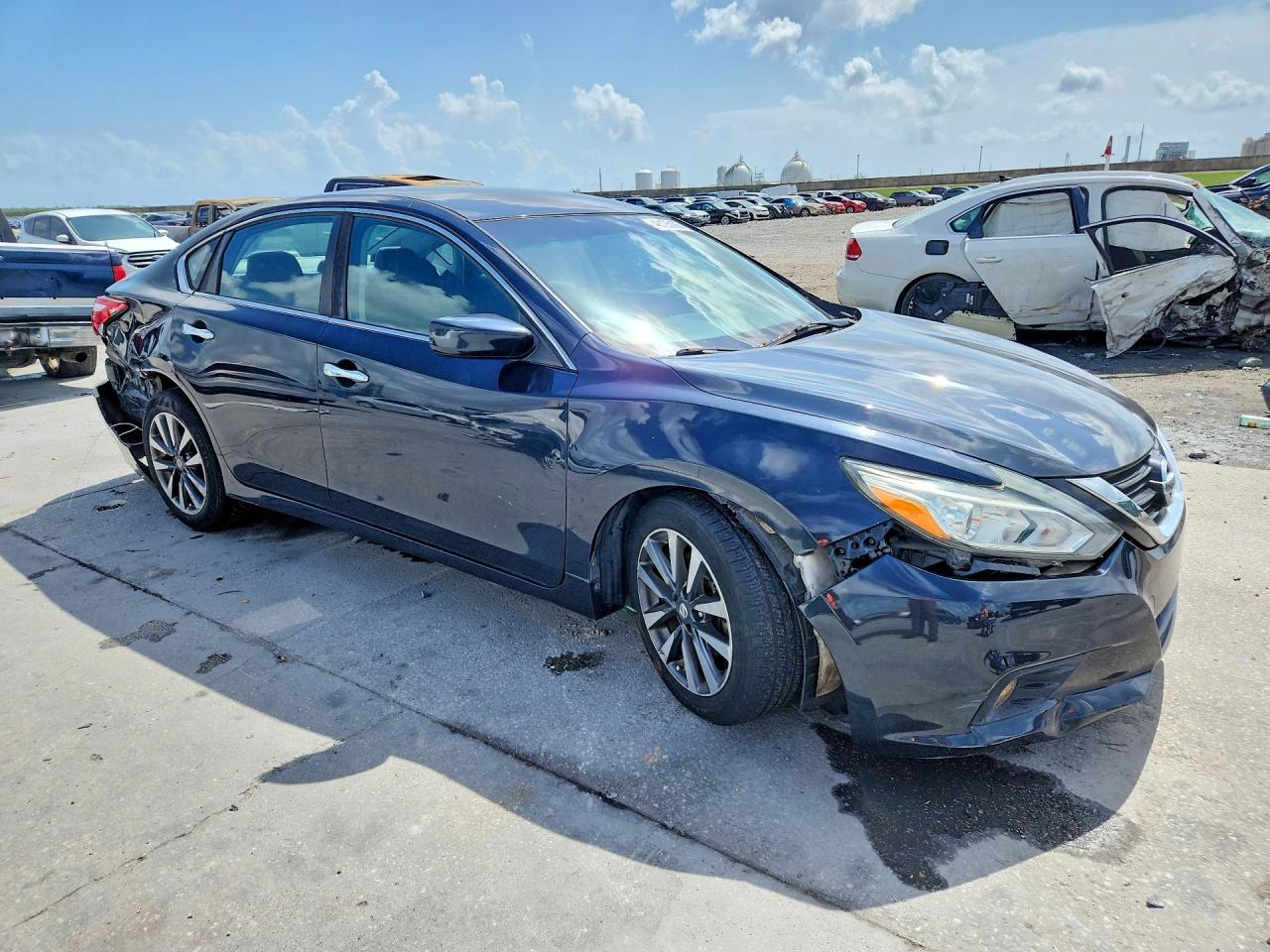 2017 NISSAN ALTIMA 2.5 SV photo 4