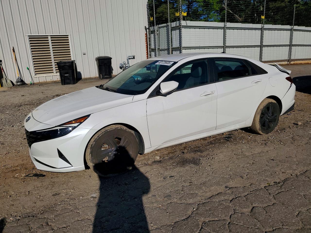 2022 HYUNDAI ELANTRA