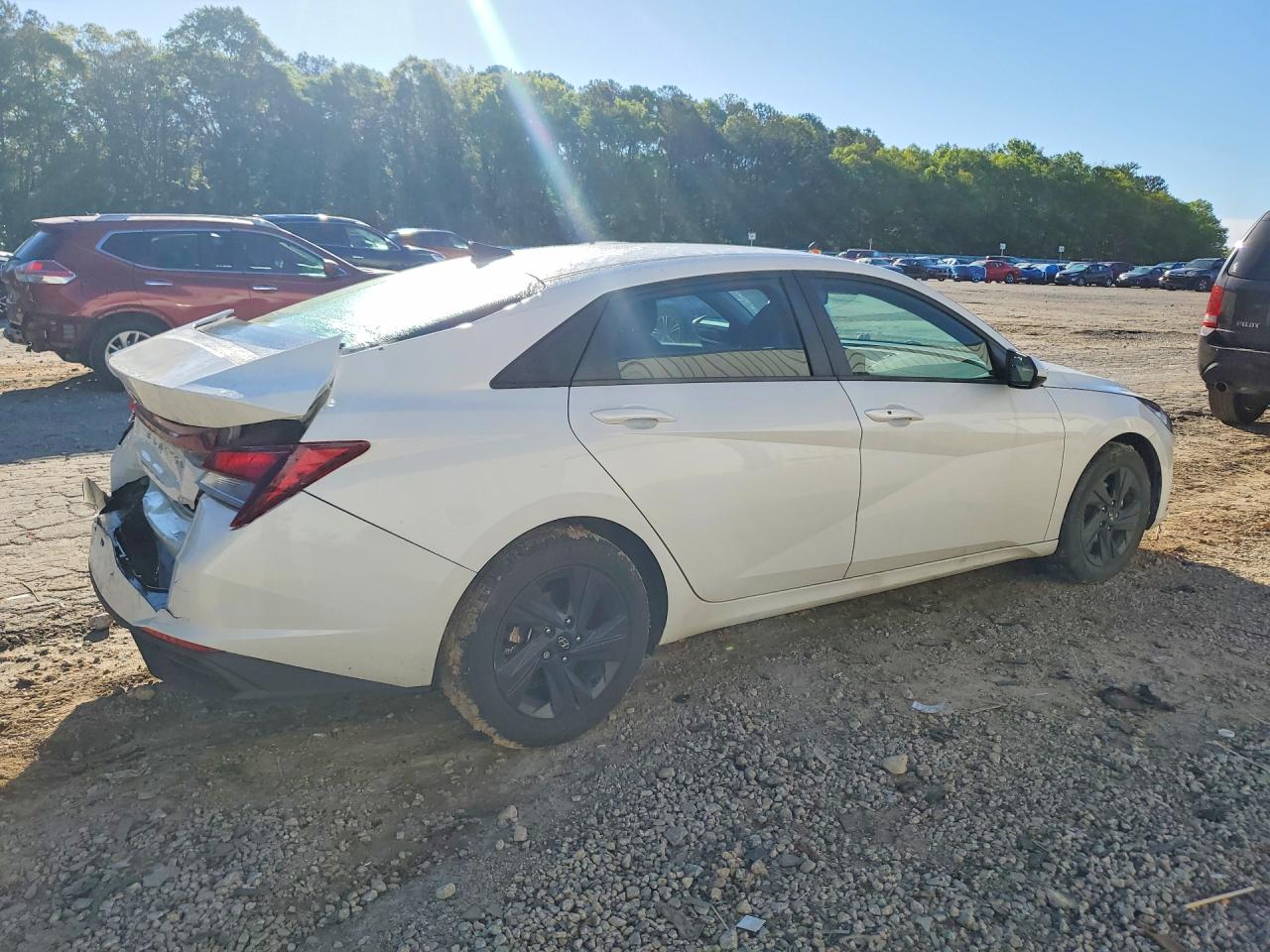 2022 HYUNDAI ELANTRA SEL photo 7