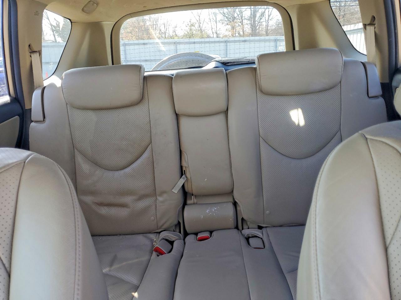 2010 TOYOTA RAV4 LIMITED photo 10