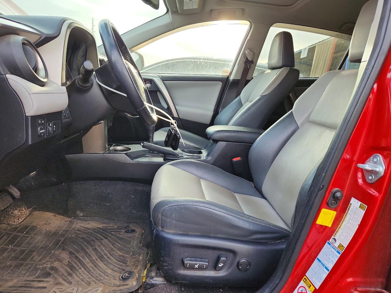 2014 TOYOTA RAV4 LIMITED photo 19
