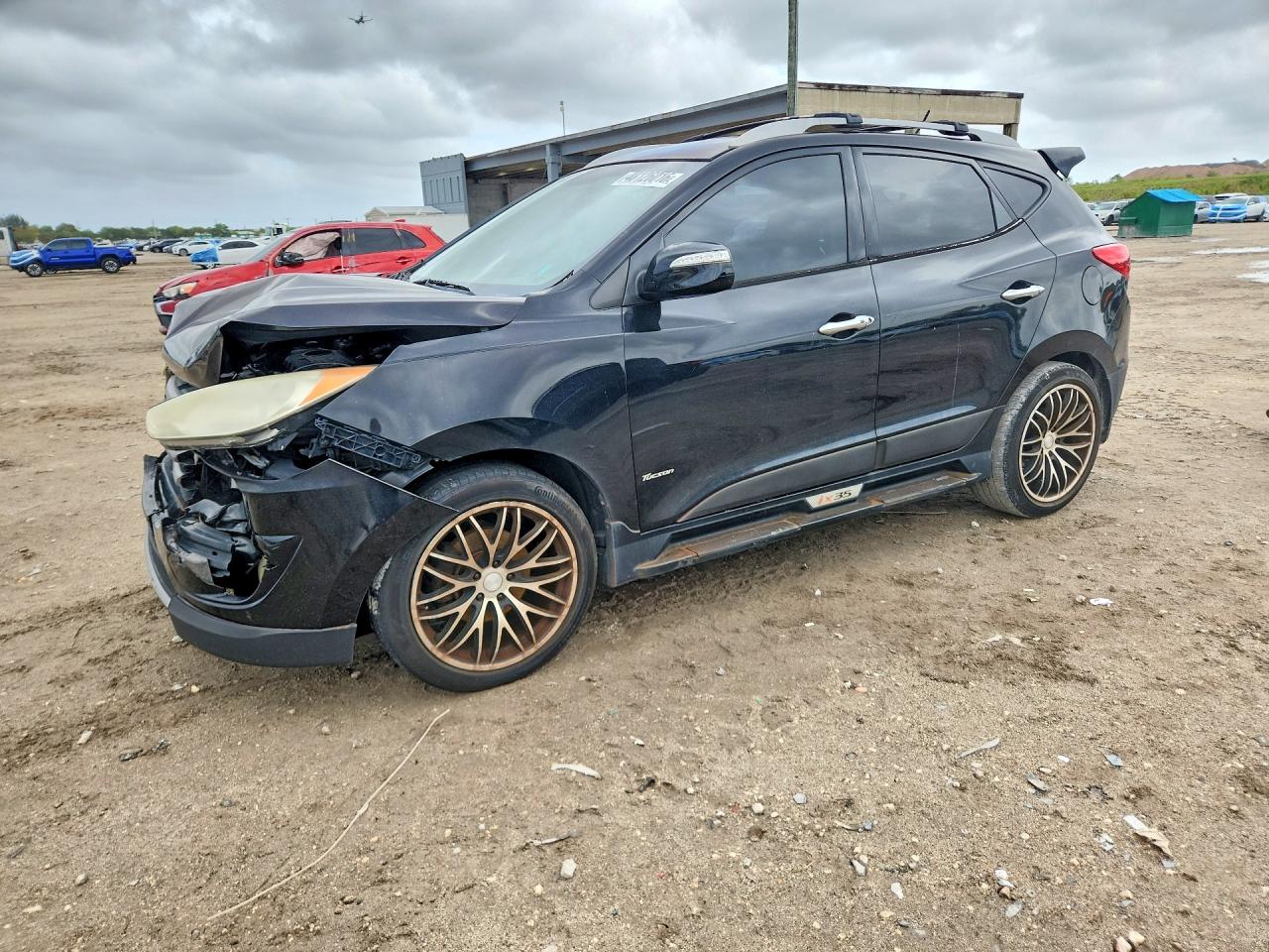 2012 HYUNDAI TUCSON