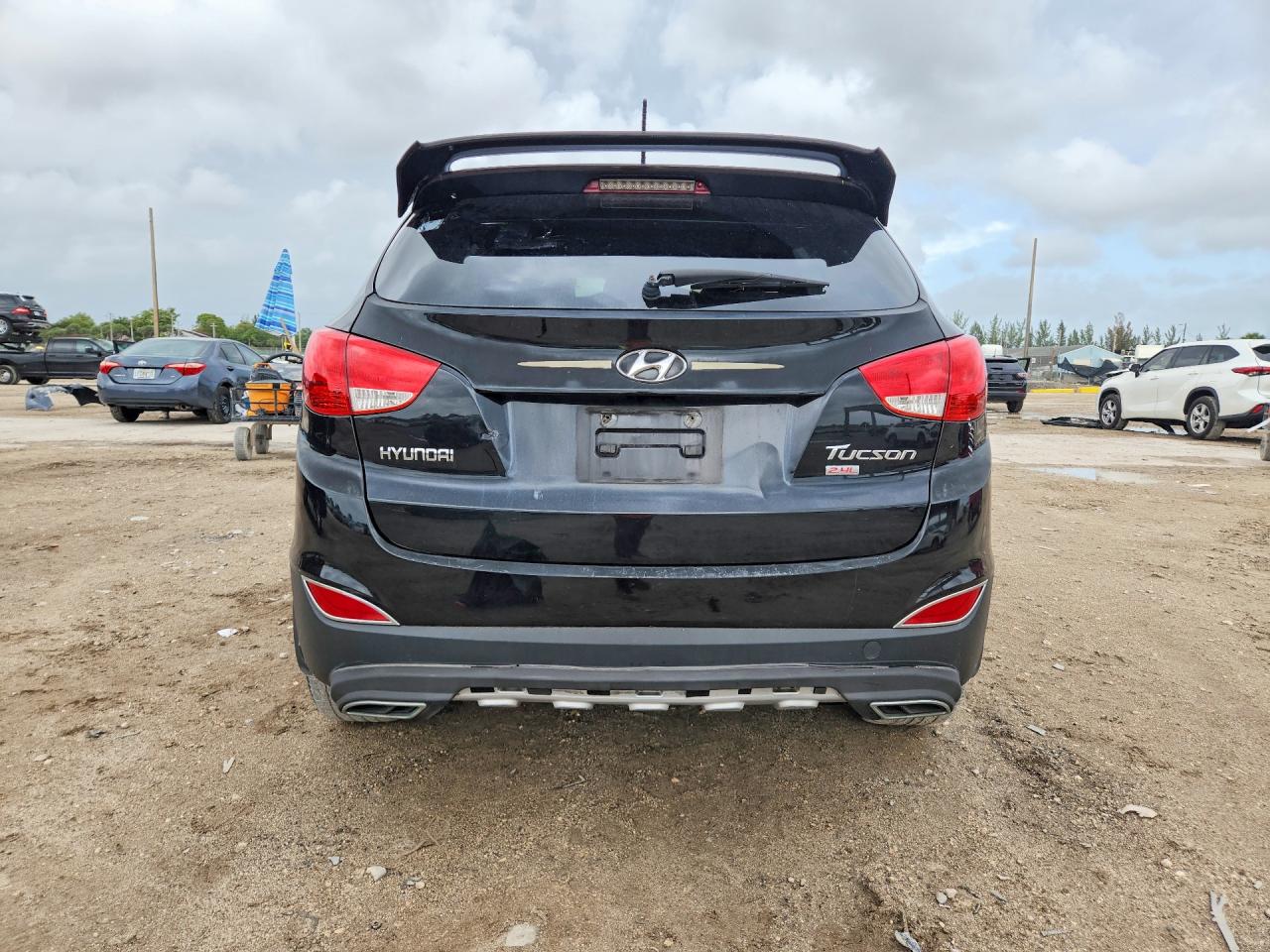 2012 HYUNDAI TUCSON GLS photo 11