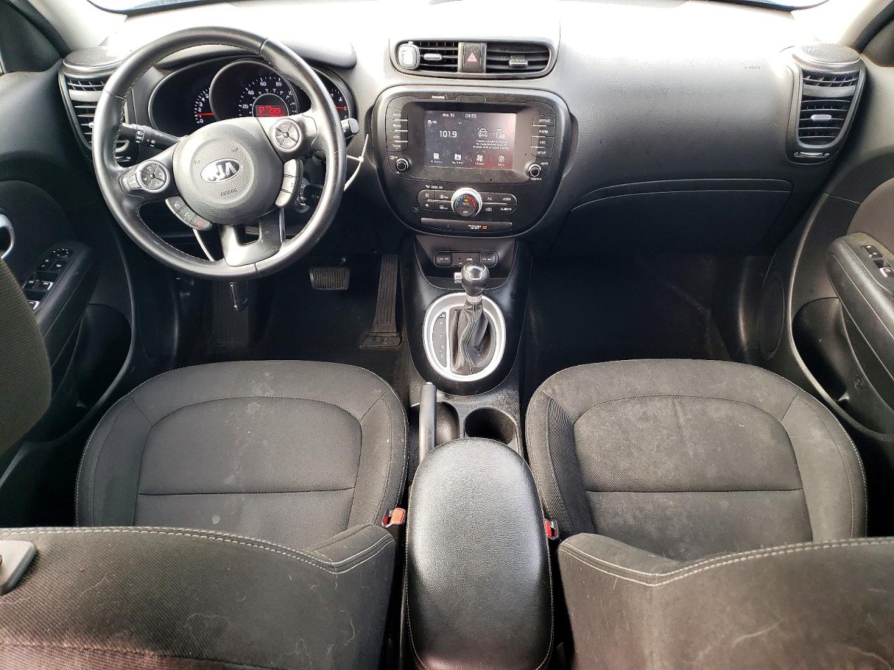 2018 KIA SOUL + photo 15