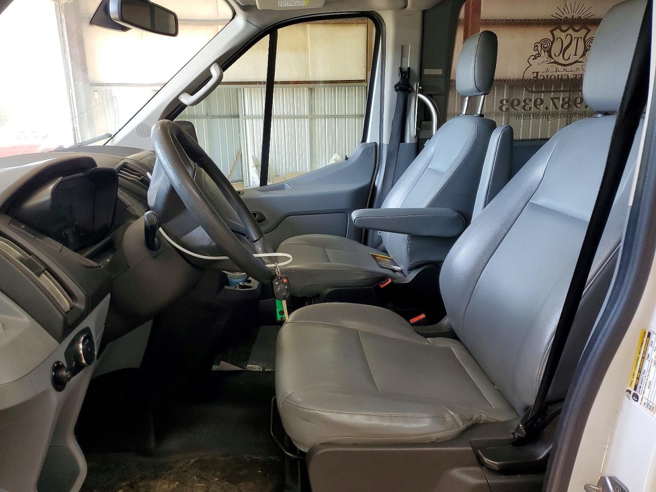 2017 FORD TRANSIT T-350 photo 19