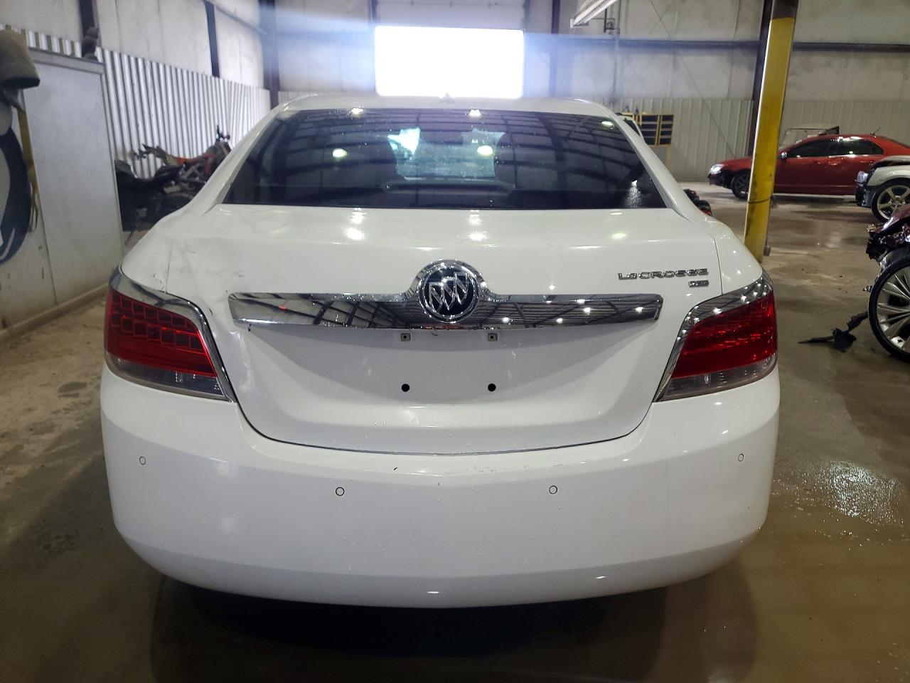 2010 BUICK LACROSSE CXL photo 11