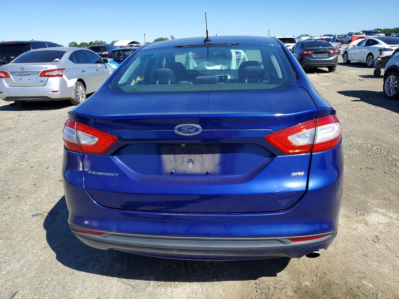 2015 FORD FUSION SE photo 11