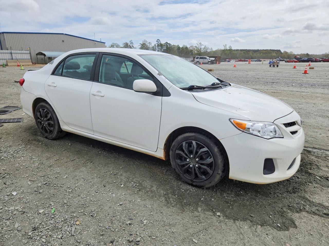 2012 TOYOTA COROLLA LE photo 7