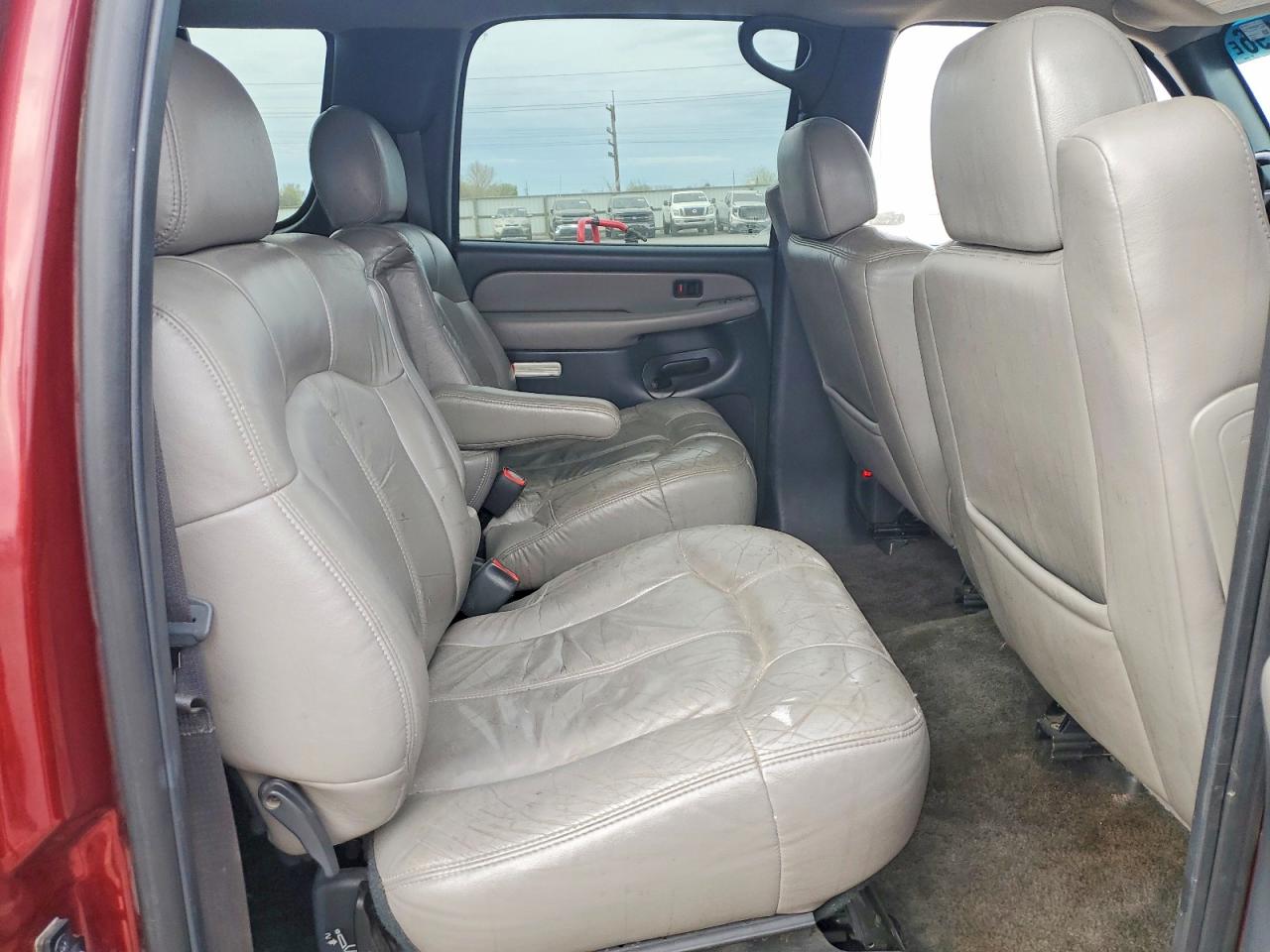 2001 CHEVROLET SUBURBAN K1500 photo 21