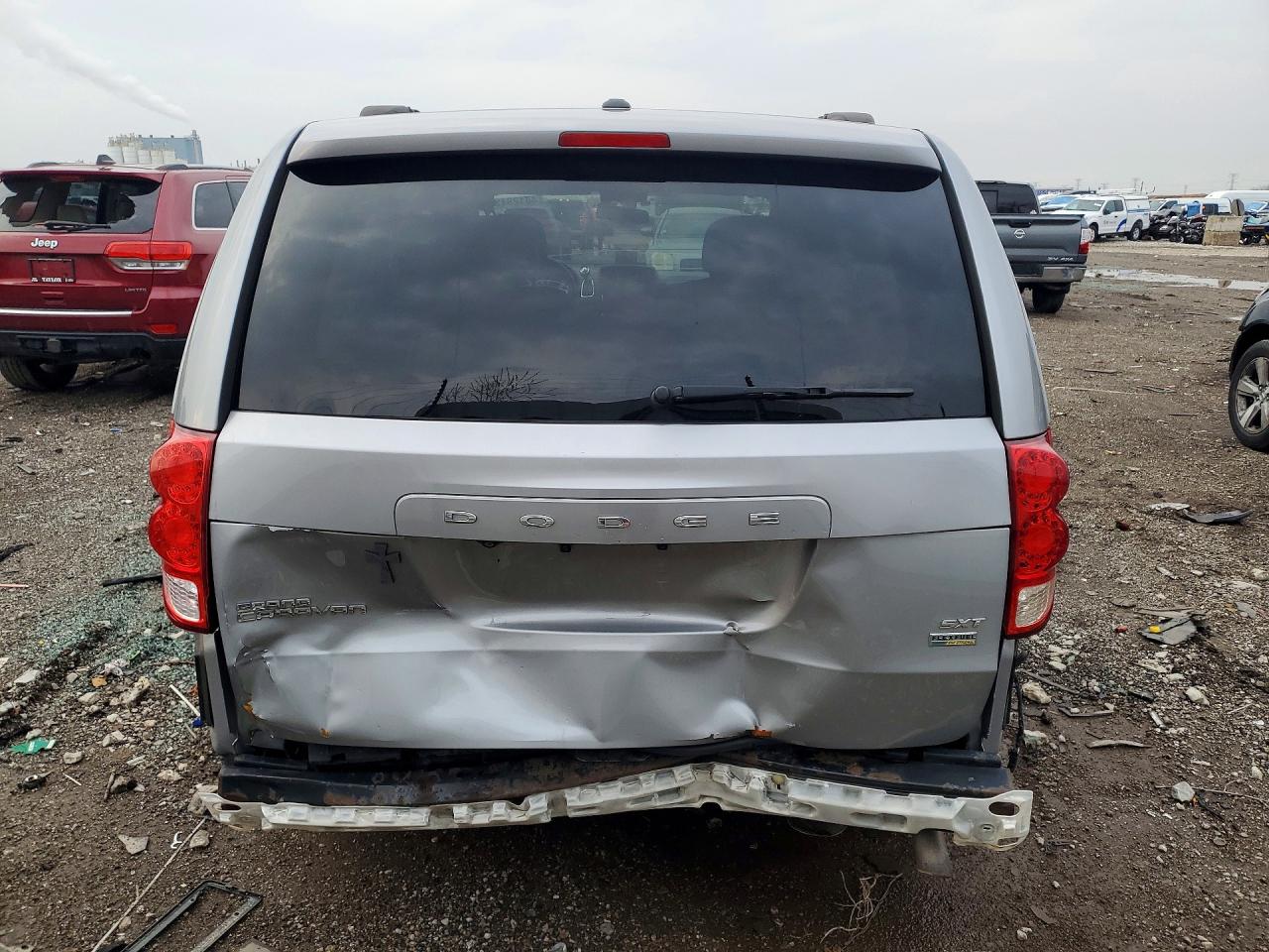 2015 DODGE GRAND CARAVAN SXT photo 6