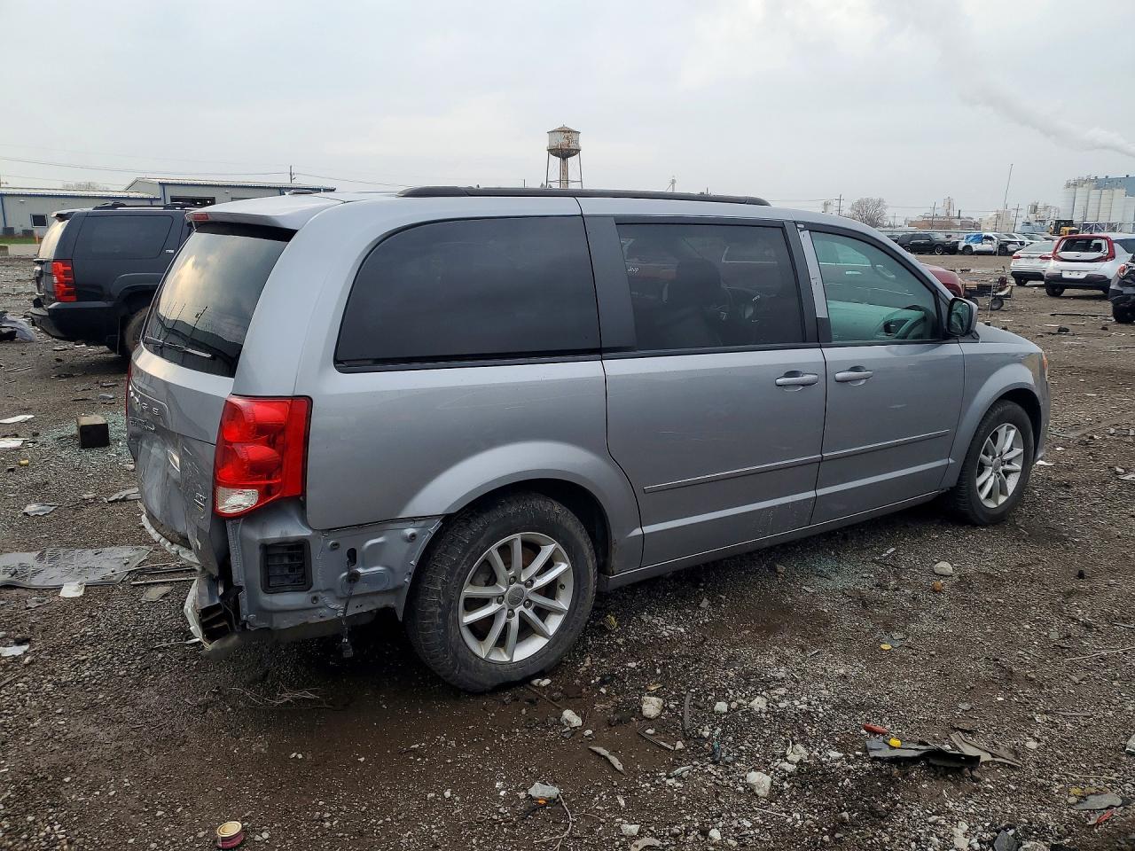 2015 DODGE GRAND CARAVAN SXT photo 3