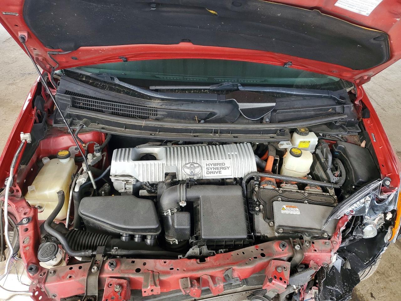 2010 TOYOTA PRIUS III photo 31