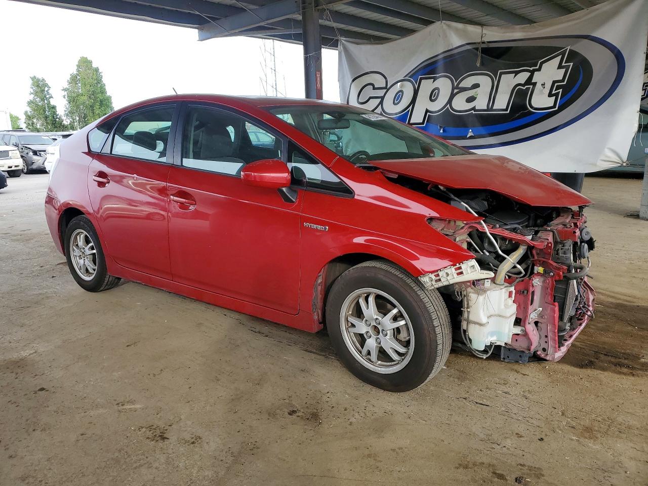 2010 TOYOTA PRIUS III photo 10