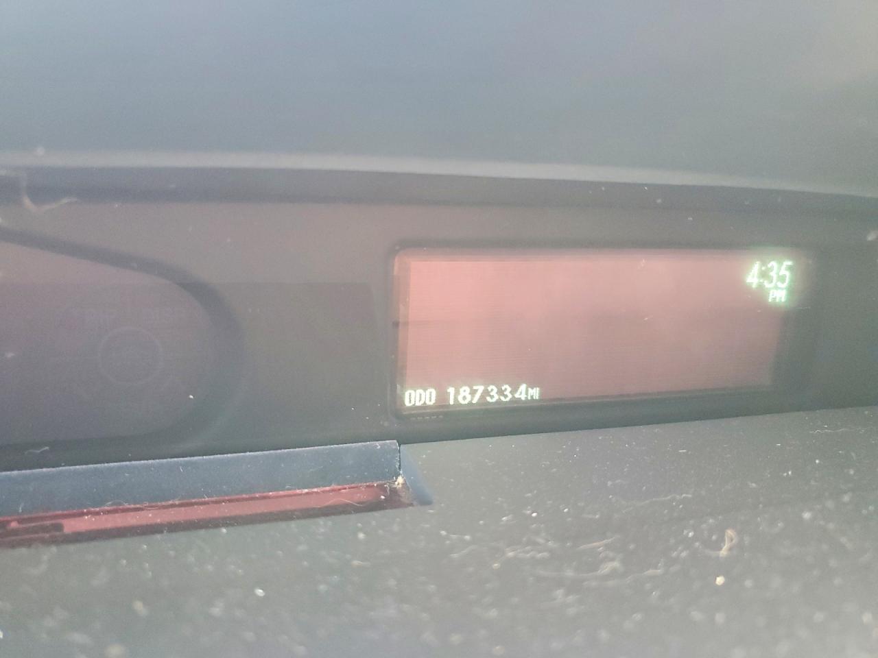 2010 TOYOTA PRIUS III photo 25