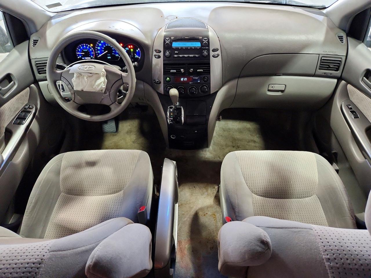 2007 TOYOTA SIENNA LE 7-PASSENGER photo 15