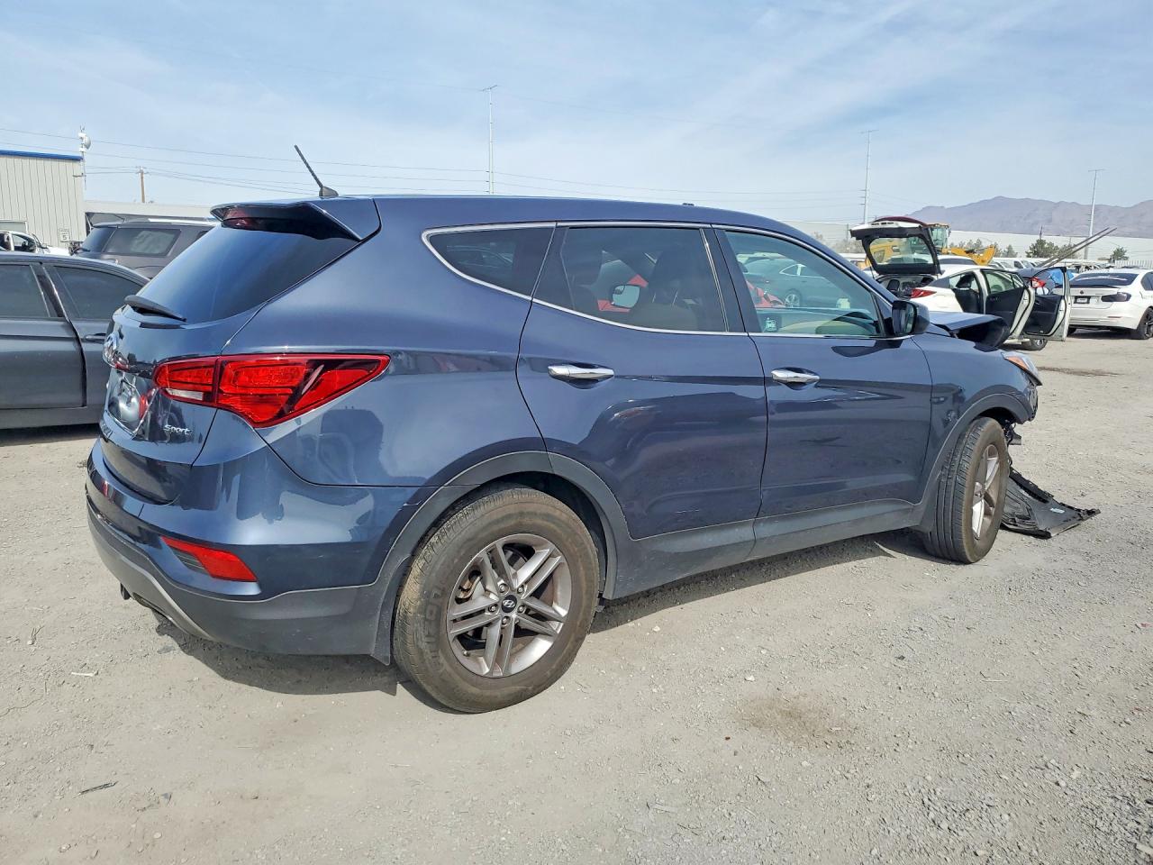 2018 HYUNDAI SANTA FE SPORT 2.4L photo 7