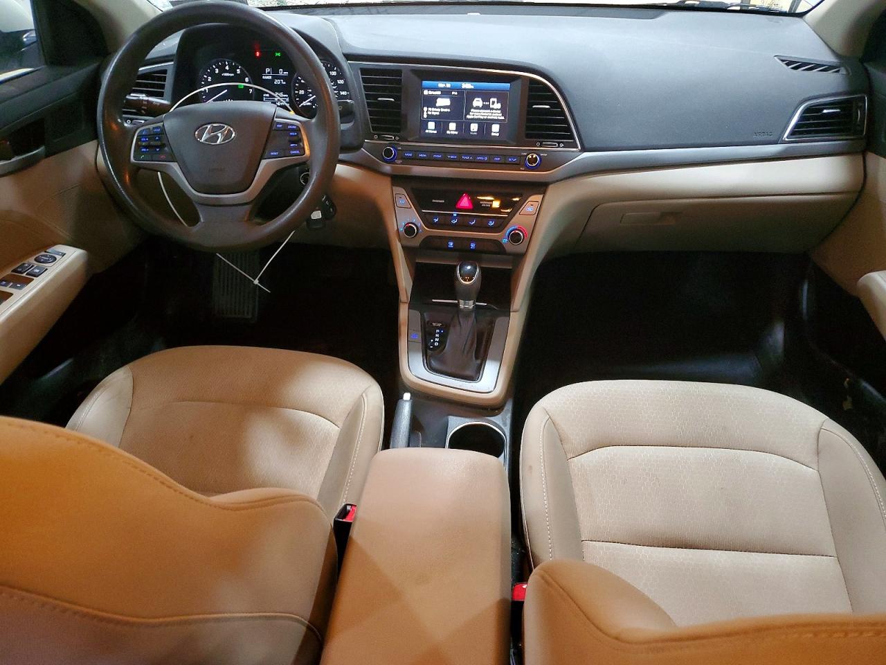 2017 HYUNDAI ELANTRA SE photo 8