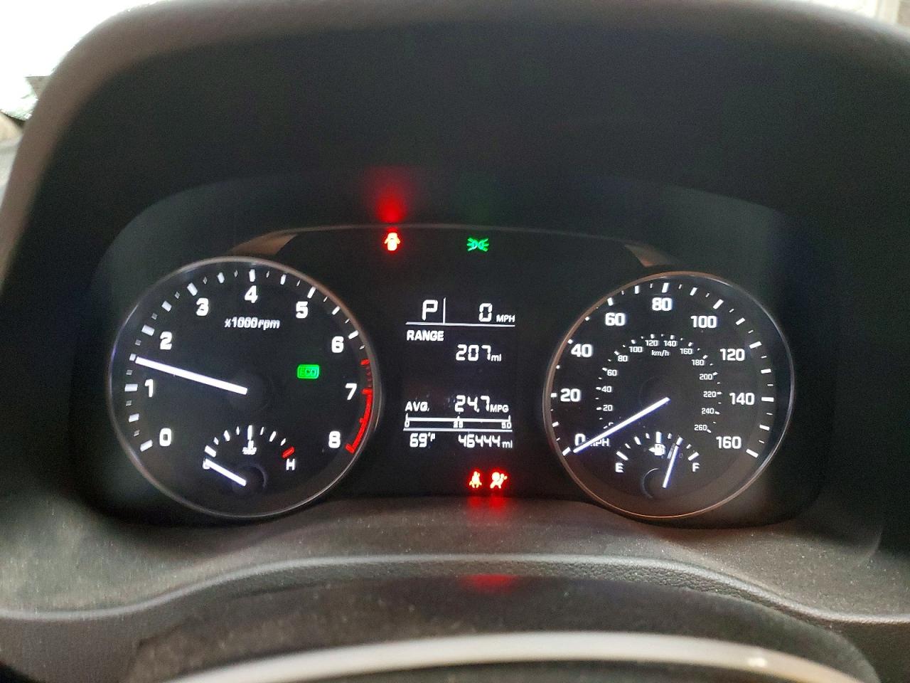 2017 HYUNDAI ELANTRA SE photo 9