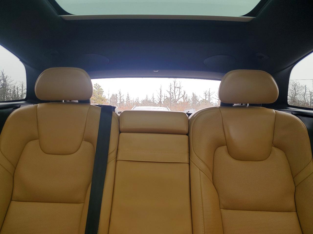 2019 VOLVO XC60 T6 INSCRIPTION photo 19