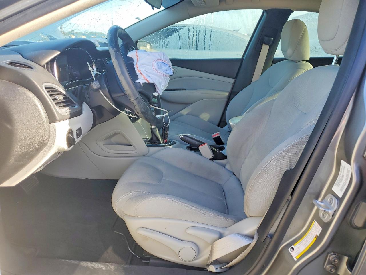 2013 DODGE DART SXT photo 13
