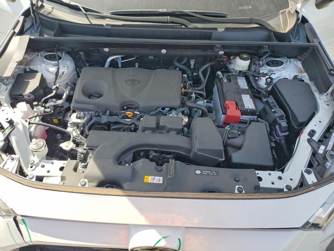 2024 TOYOTA RAV4 XLE PREMIUM photo 12