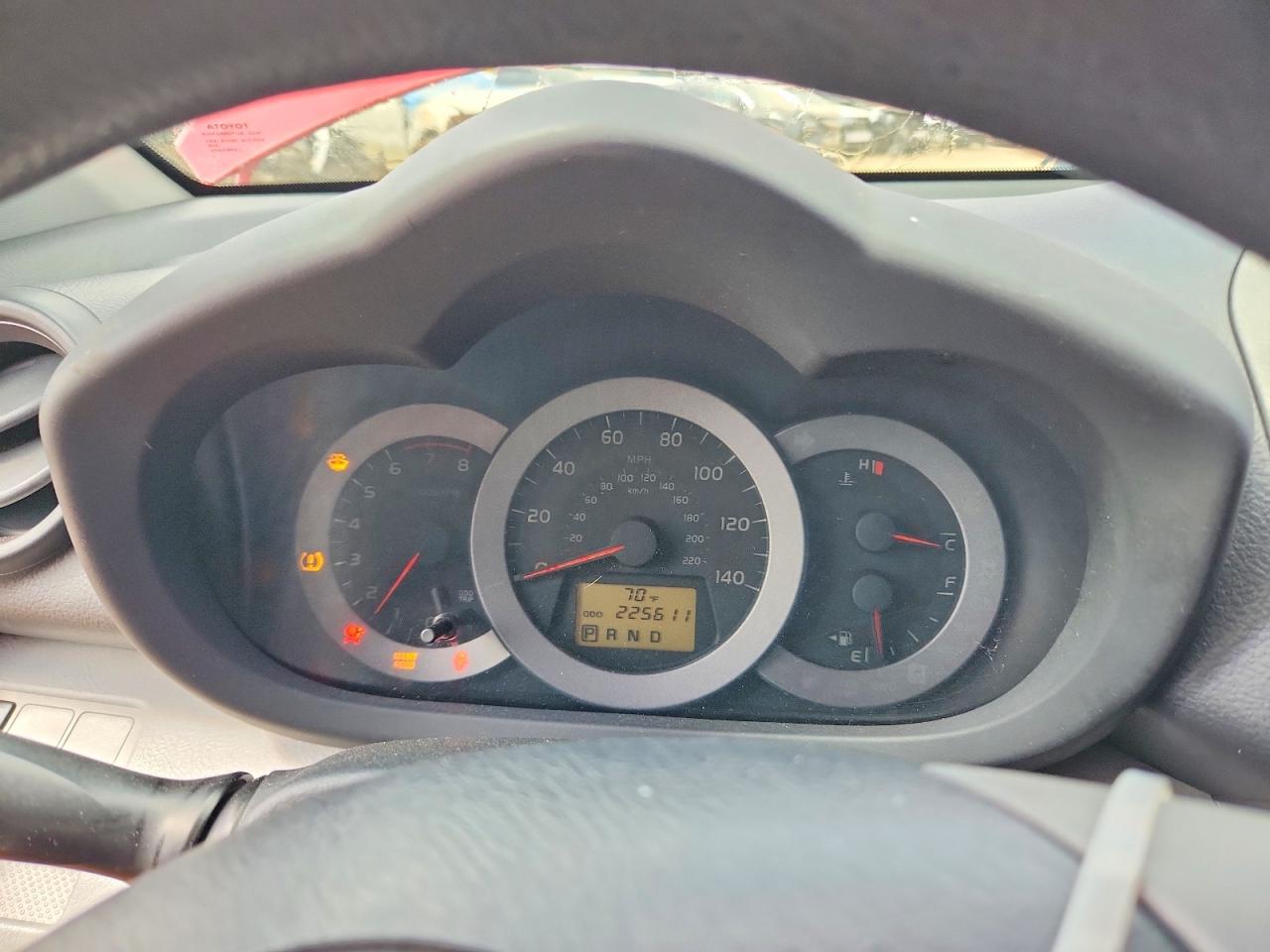 2010 TOYOTA RAV4 BASE photo 9