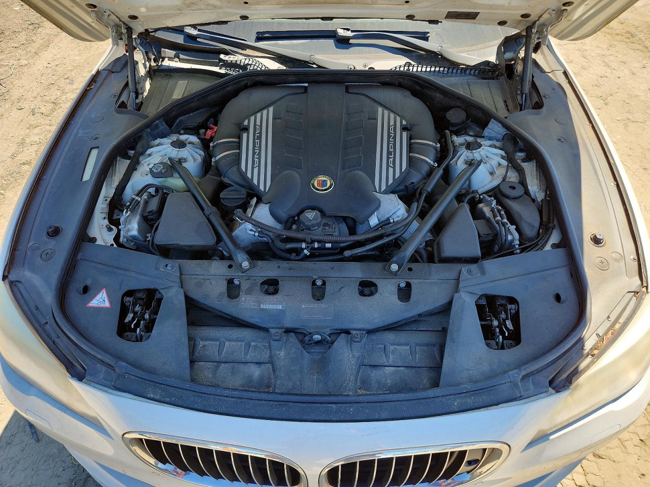 2013 BMW 750 LI photo 21