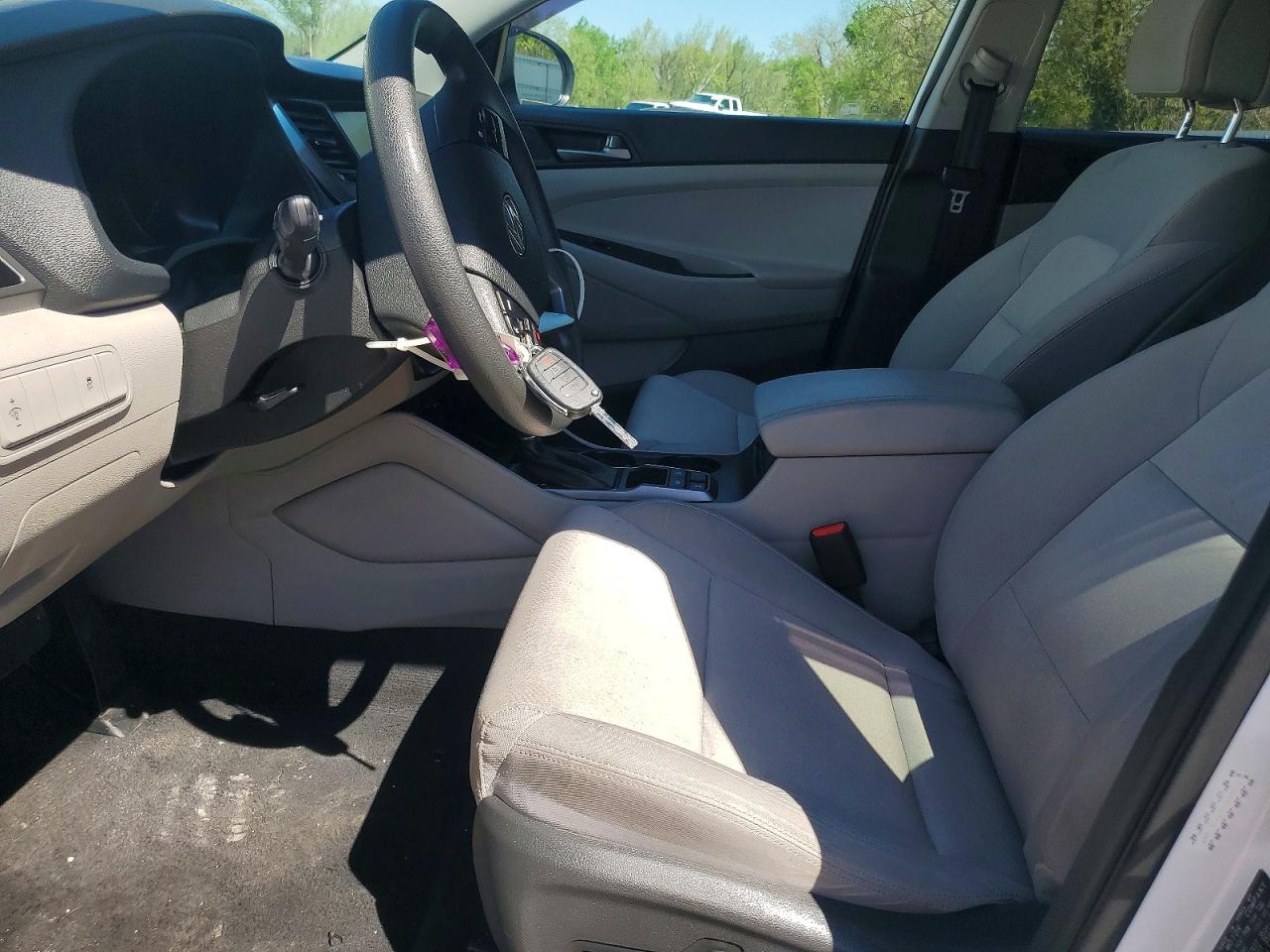 2018 HYUNDAI TUCSON SEL photo 13