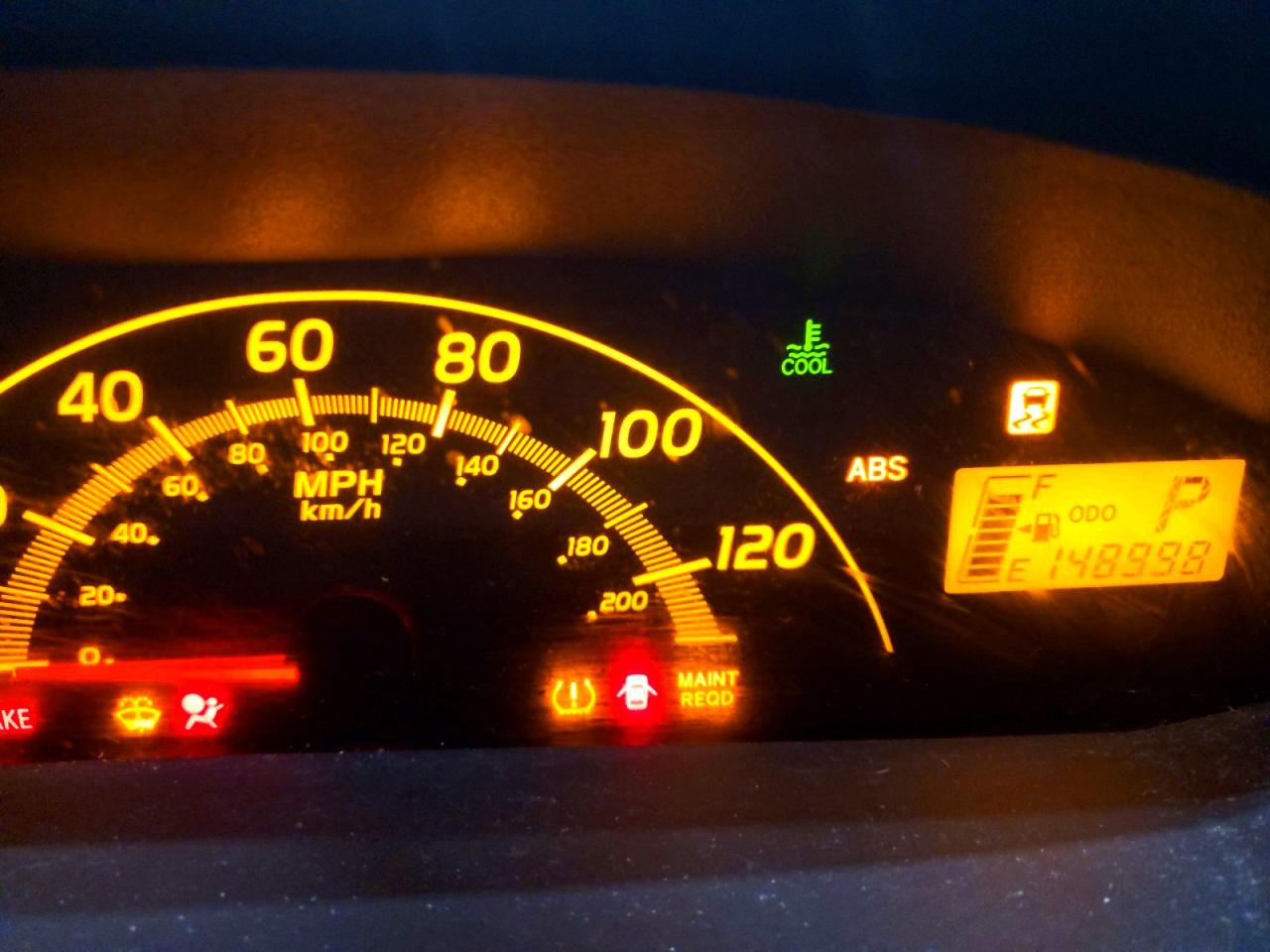 2010 TOYOTA YARIS BASE photo 9