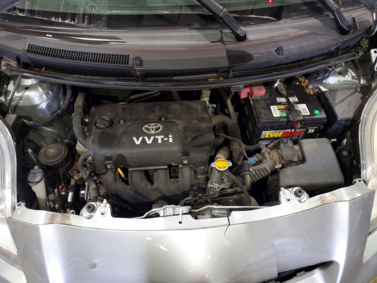 2010 TOYOTA YARIS BASE photo 11