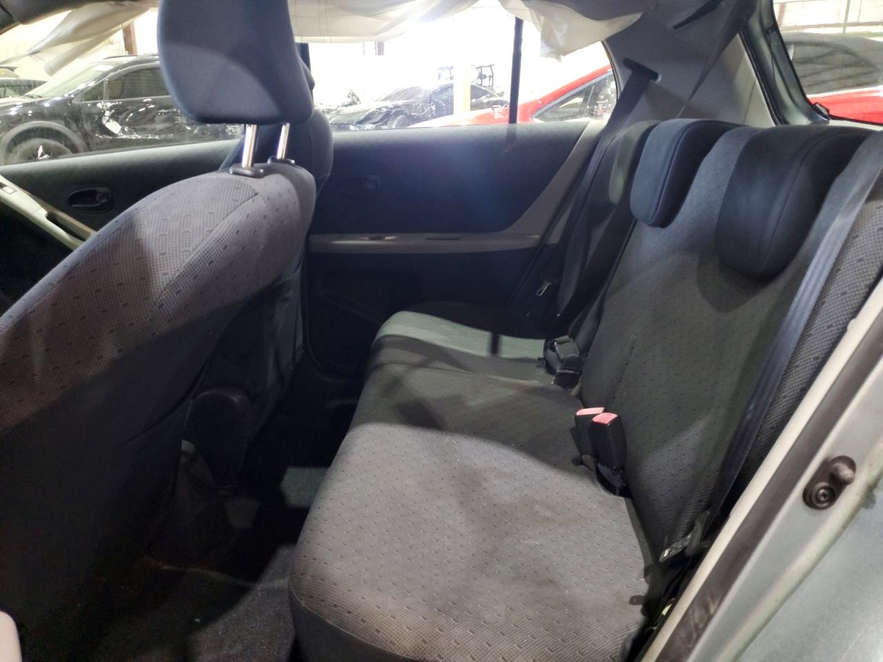 2010 TOYOTA YARIS BASE photo 10